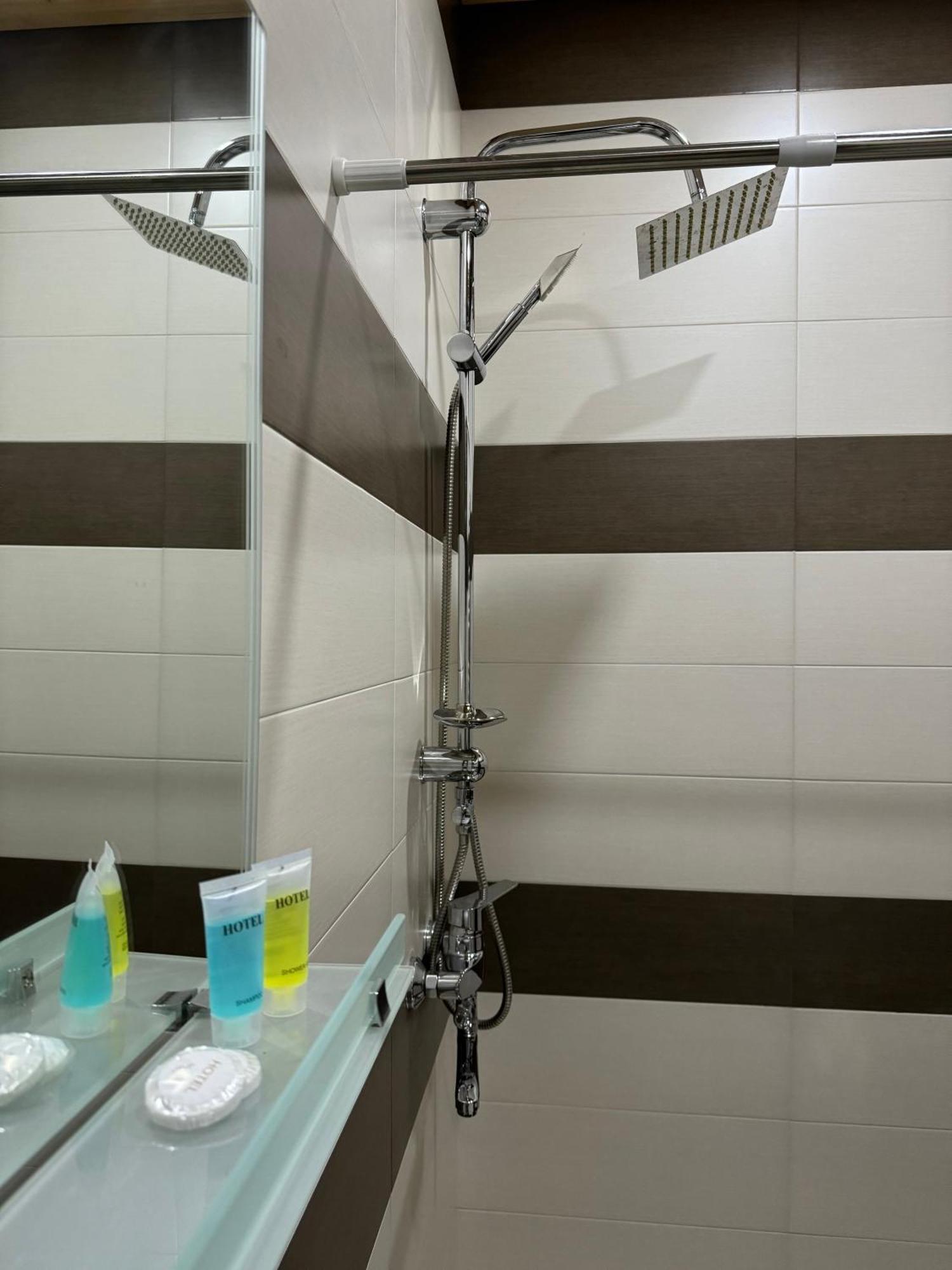 Guest House Tmt Sighnaghi Bagian luar foto